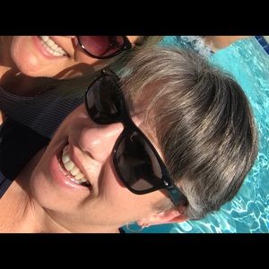 Meet your Posher, Elisabeth